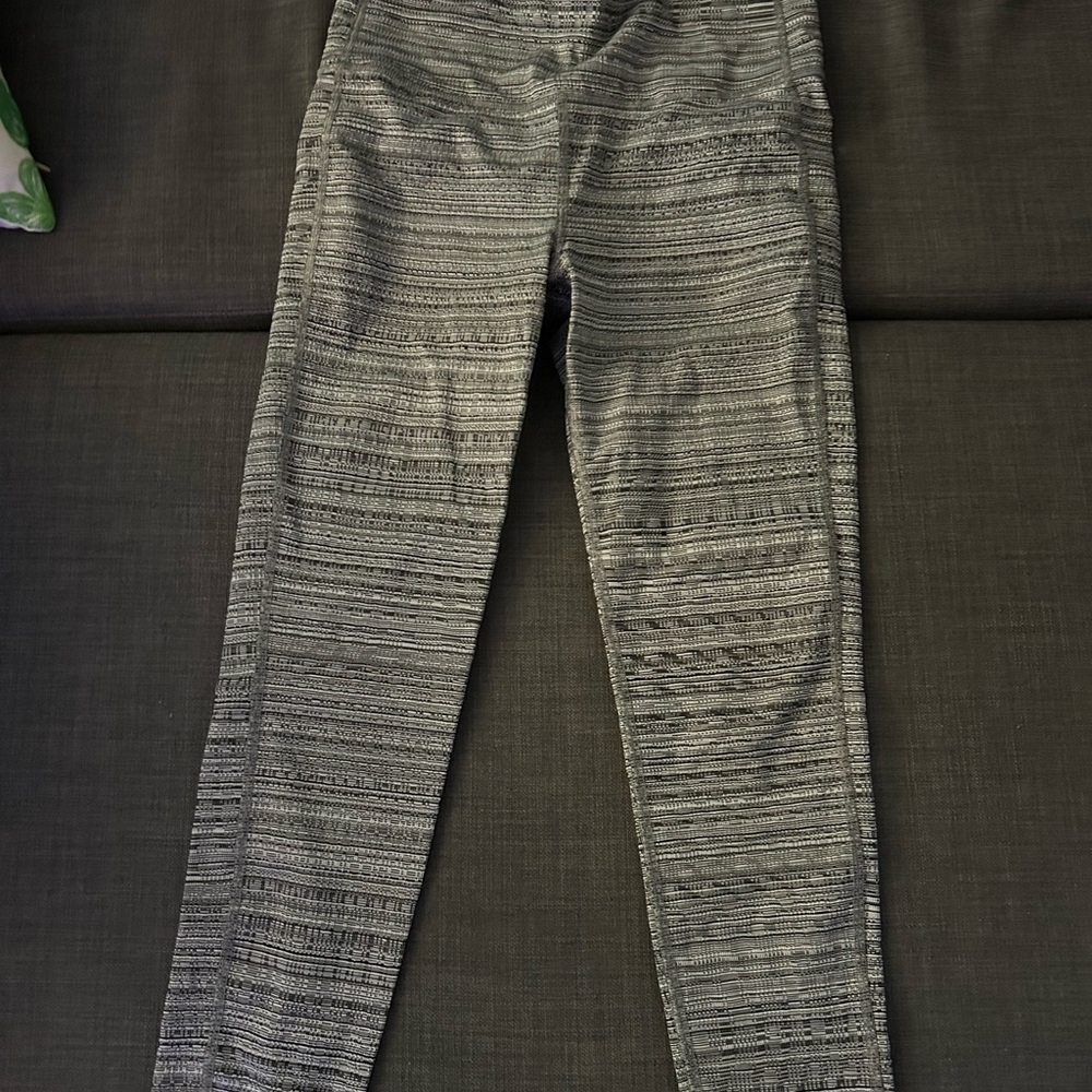 Black/ white Textured Leggings